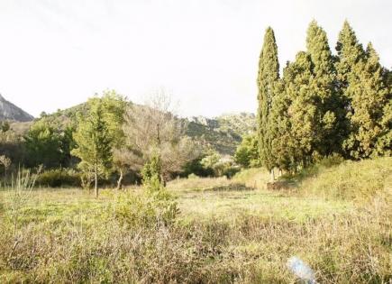 Land for 207 300 euro in Sutomore, Montenegro