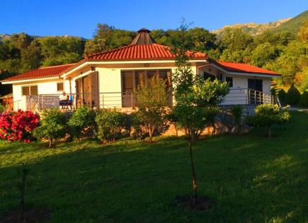 Casa para 449 000 euro en Luštica, Montenegro