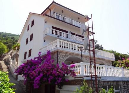 House for 640 000 euro on Lustica peninsula, Montenegro