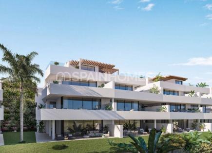 Apartment for 908 000 euro in Estepona, Spain