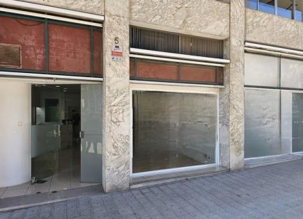 Gewerbeimmobilien für 750 000 euro in Barcelona, Spanien