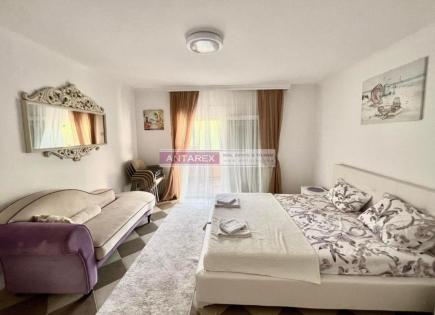 Villa for 80 000 euro in Sutomore, Montenegro