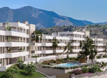 Penthouse for 650 000 euro in Estepona, Spain