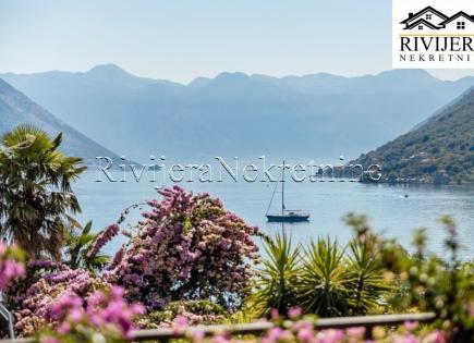 Piso para 176 400 euro en Kotor, Montenegro