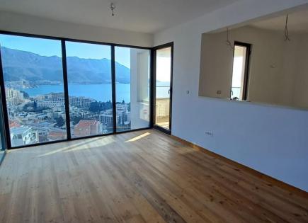 Wohnung für 400 000 euro in Becici, Montenegro