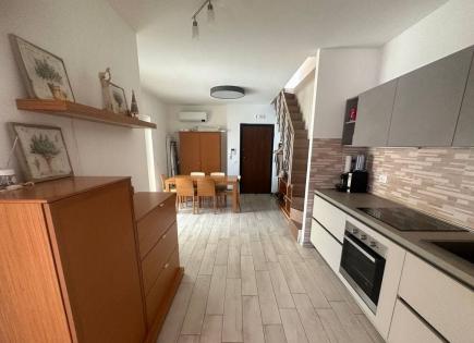 Flat for 480 000 euro in Rome, Italy