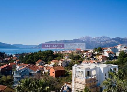 Apartamento para 227 600 euro en Tivat, Montenegro