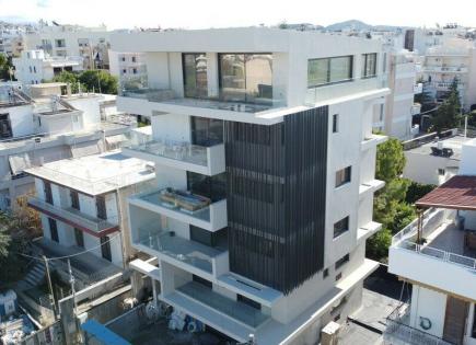 Flat for 640 000 euro in Voula, Greece