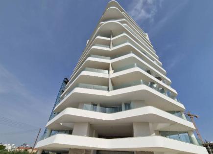 Wohnung für 1 200 000 euro in Mouttagiaka, Zypern