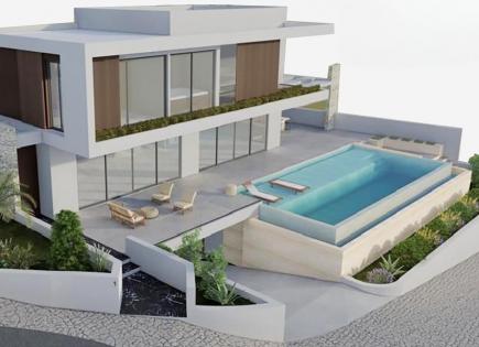 House for 760 000 euro in Peyia, Cyprus