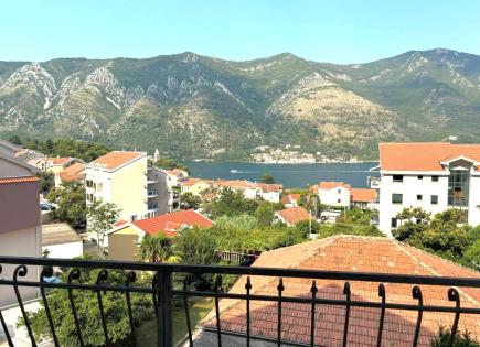 Appartement pour 210 000 Euro à Dobrota, Monténégro