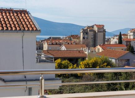 Flat for 265 000 euro in Tivat, Montenegro