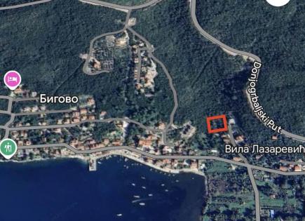 Grundstück für 230 000 euro in Kotor, Montenegro