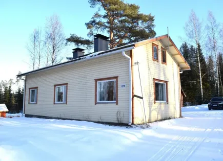 Maison pour 29 000 Euro à Vehmersalmi, Finlande