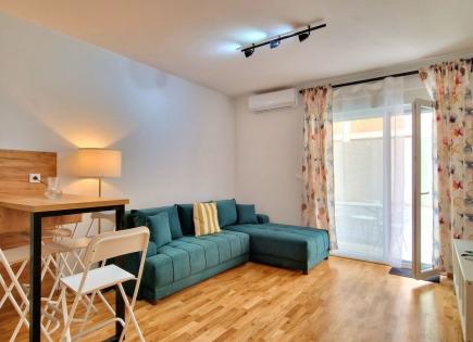 Apartment for 130 000 euro in Becici, Montenegro