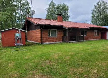 Haus für 41 000 euro in Hyrynsalmi, Finnland