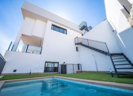 Villa for 465 000 euro in Algorfa, Spain