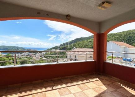 Flat for 105 000 euro in Becici, Montenegro