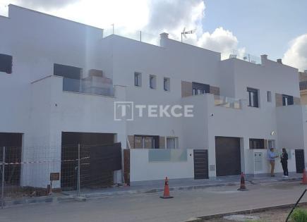 Casa adosada para 355 000 euro en Cartagena, España