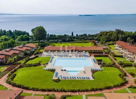 Appartement pour 475 000 Euro par le Lac de Garde, Italie