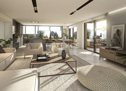 Penthouse for 2 300 000 euro in San Roque, Spain