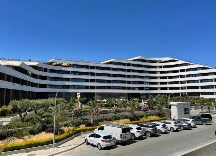 Appartement pour 800 000 Euro à Germasogeia, Chypre