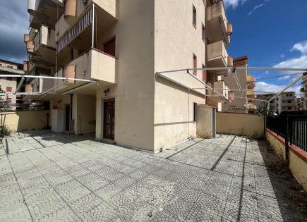 Flat for 125 000 euro in Scalea, Italy