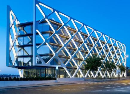 Gewerbeimmobilien für 7 000 000 euro in Barcelona, Spanien