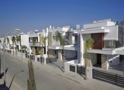 Haus für 1 300 000 euro in Larnaka, Zypern