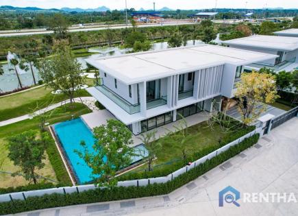 Villa for 1 313 350 euro in Pattaya, Thailand