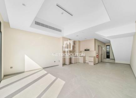 Townhouse for 644 342 euro in Dubai, UAE