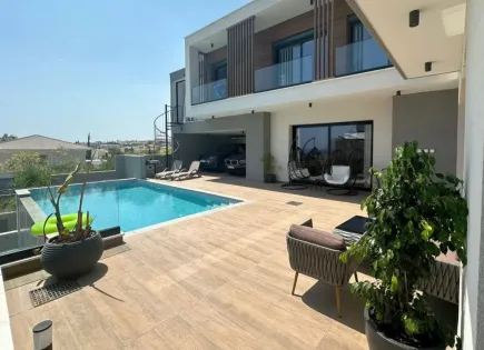 Villa pour 1 887 424 Euro à Limassol, Chypre