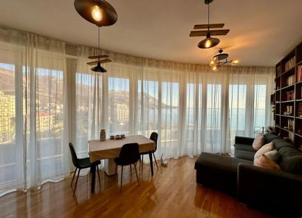 Piso para 300 000 euro en Becici, Montenegro
