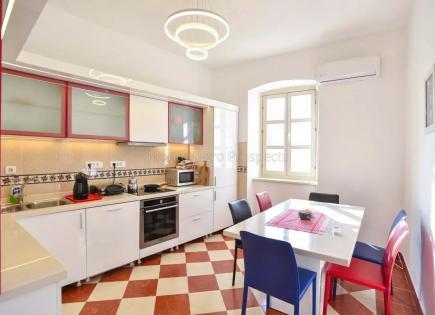 Apartment für 420 000 euro in Budva, Montenegro