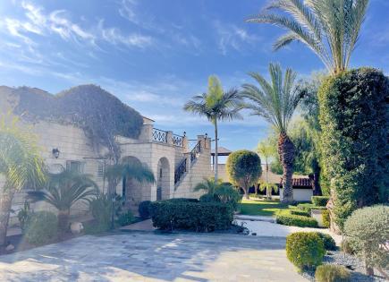 Villa pour 1 350 000 Euro à Pejia, Chypre