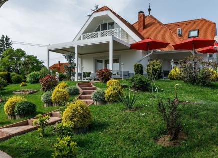 Casa para 498 000 euro en Vonyarcvashegy, Hungría