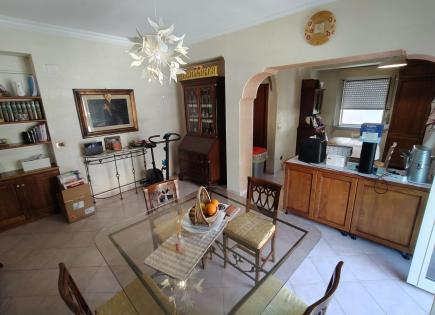 Flat for 85 000 euro in Scalea, Italy