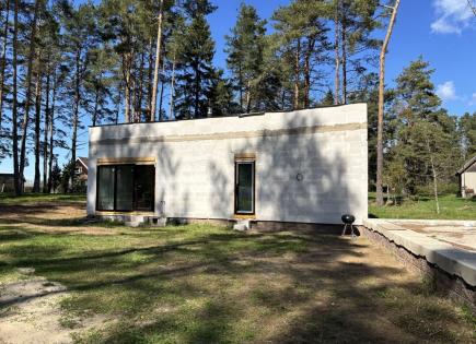 House for 150 000 euro in Mustamae, Estonia