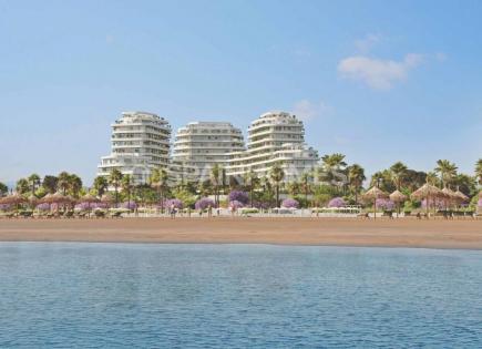 Apartment for 1 300 000 euro in Malaga, Spain
