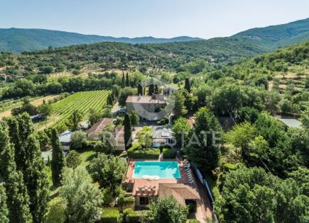 Casa para 1 950 000 euro en Tuoro sul Trasimeno, Italia