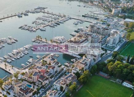 Apartment für 910 800 euro in Tivat, Montenegro