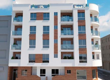 Apartment for 249 000 euro in Torrevieja, Spain