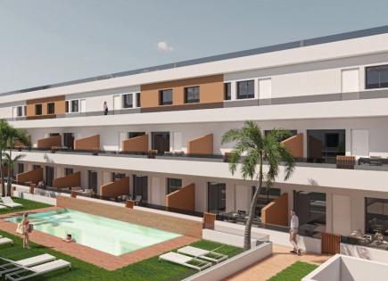 Apartment for 225 000 euro in Pilar de la Horadada, Spain