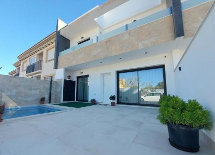 Chalet for 450 000 euro in San Pedro del Pinatar, Spain