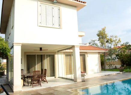 Apartment für 600 000 euro in Larnaka, Zypern