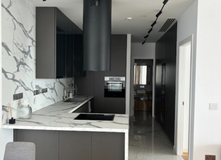 Apartment für 2 700 000 euro in Agios Tychon, Zypern