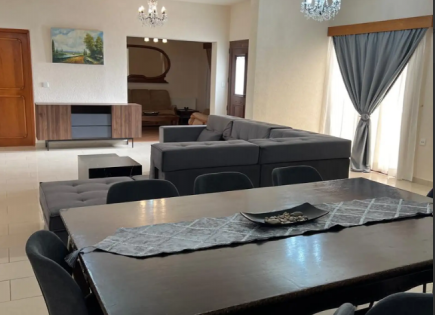 Haus für 2 300 euro pro Monat in Limassol, Zypern