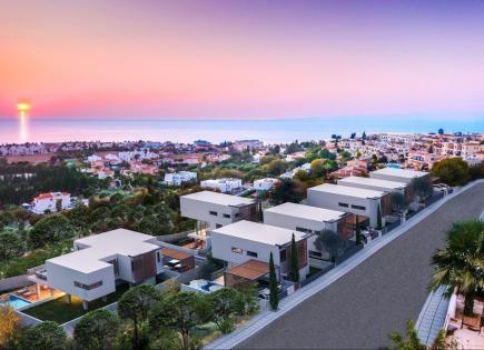 Casa para 1 655 000 euro en Chloraka, Chipre