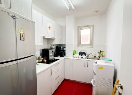 Mietshaus für 650 000 euro in Aradippou, Zypern