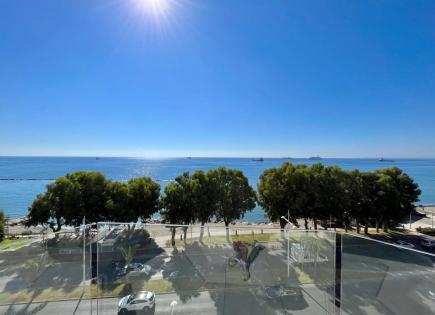 Appartement pour 3 000 Euro par mois à Limassol, Chypre